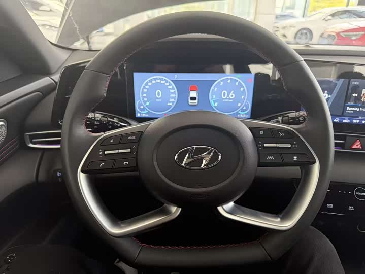 Фото 15 - Hyundai Elantra N line