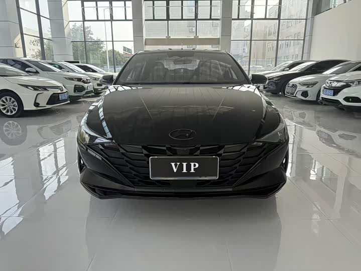 Фото 2 - Hyundai Elantra N line