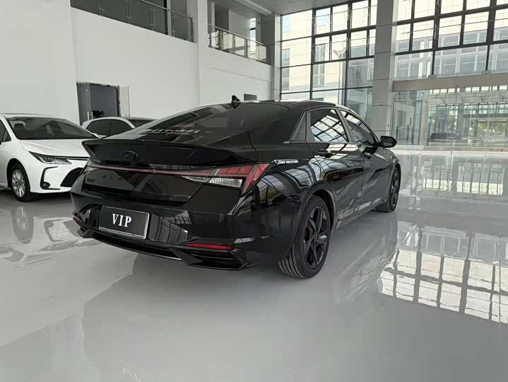 Фото 4 - Hyundai Elantra N line