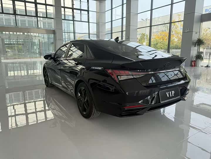 Фото 6 - Hyundai Elantra N line