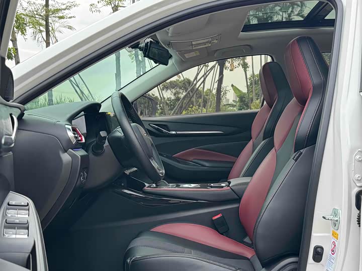 Фото 10 - Changan Oshan X5