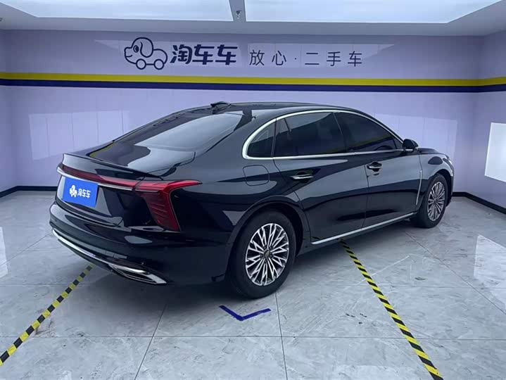 Фото 3 - Hongqi H5