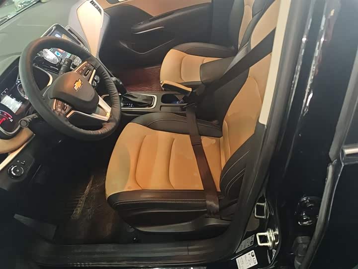 Фото 15 - Chevrolet Monza