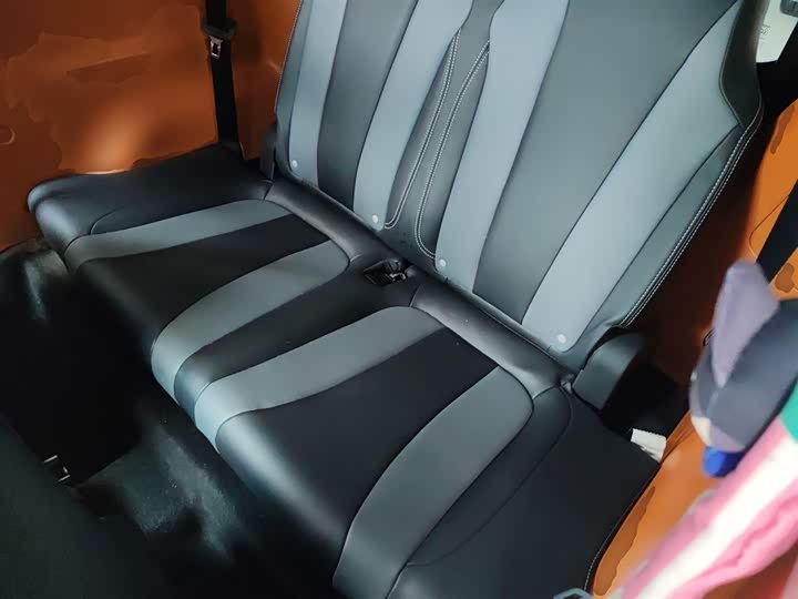 Фото 17 - Roewe Clever