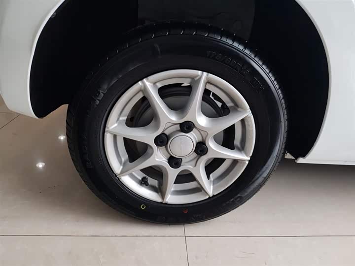 Фото 26 - Roewe Clever