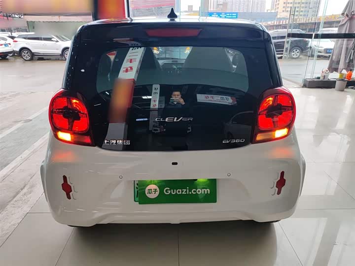 Фото 6 - Roewe Clever