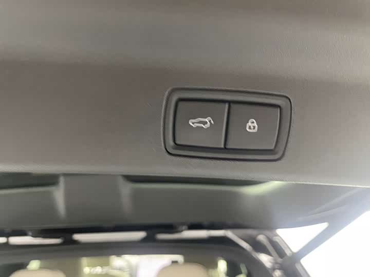 Фото 33 - LiXiang L8