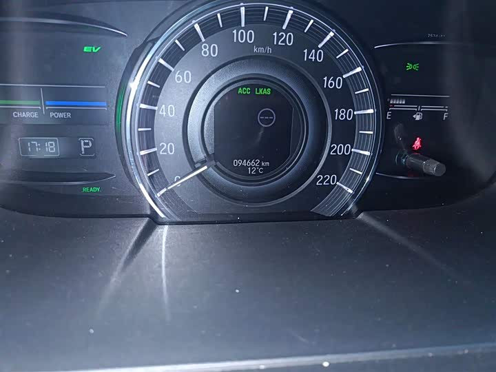 Фото 5 - Honda Elysion