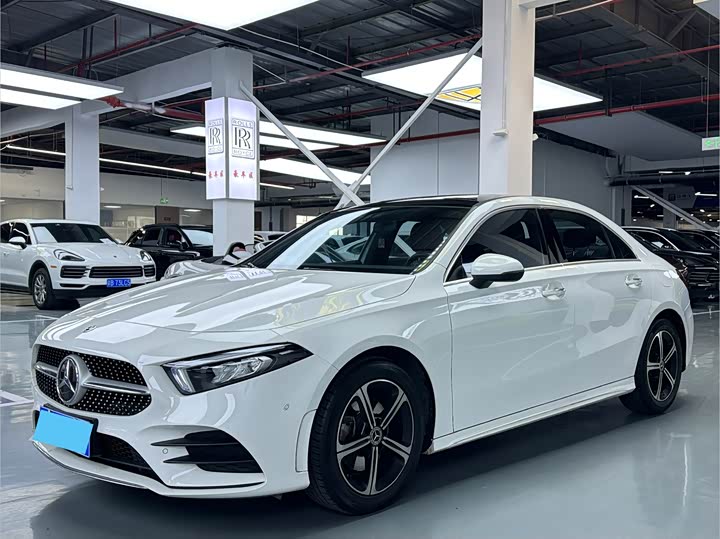 Фото 1 - Mercedes-Benz A-Class