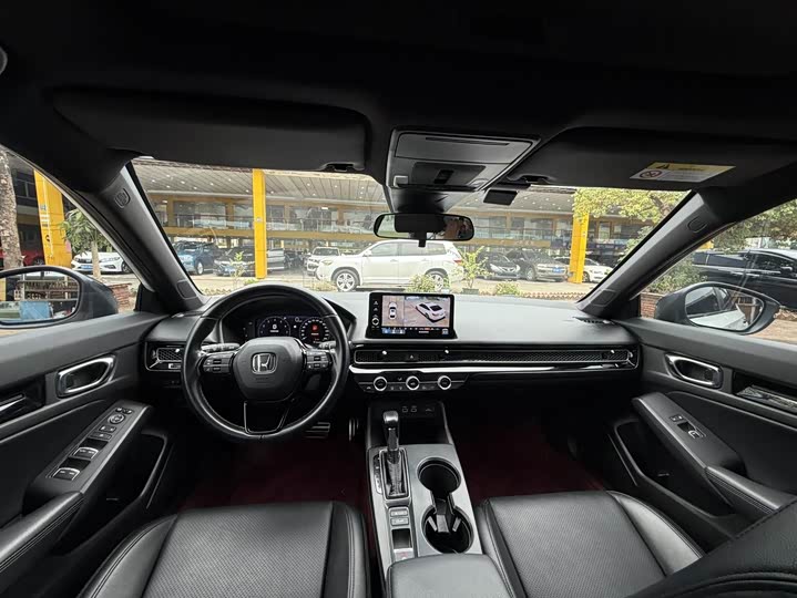 Фото 7 - Honda Civic