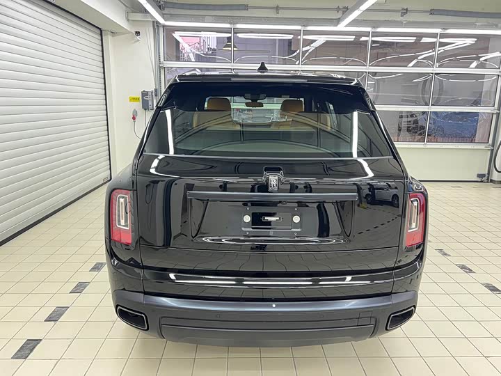 Фото 4 - Rolls-Royce Cullinan