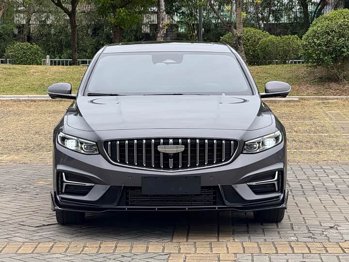 Фото 2 - Geely Preface