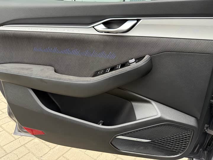 Фото 23 - Geely Preface