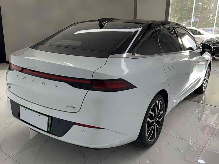 Фото 9 - XPeng P5