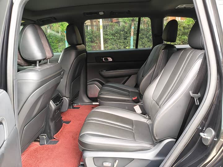 Фото 11 - LiXiang One