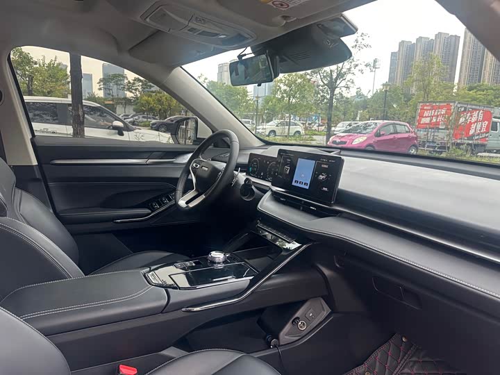 Фото 24 - Haval H6