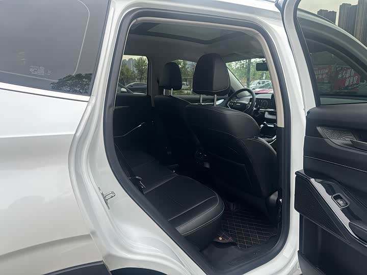 Фото 27 - Haval H6