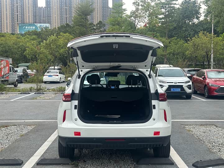 Фото 35 - Haval H6