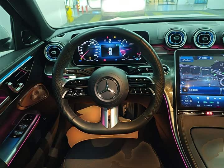 Фото 11 - Mercedes-Benz C-Class