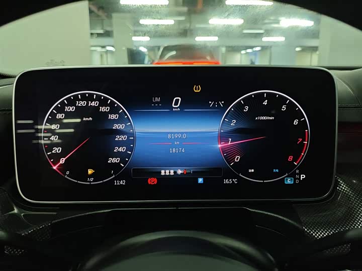 Фото 12 - Mercedes-Benz C-Class