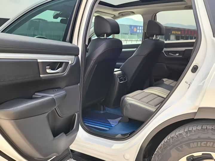 Фото 9 - Honda CR-V