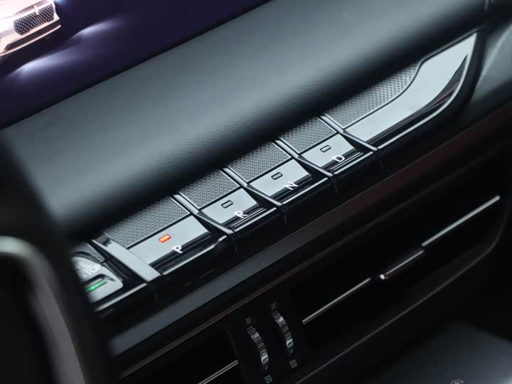 Фото 11 - Lincoln Z (Zephyr)