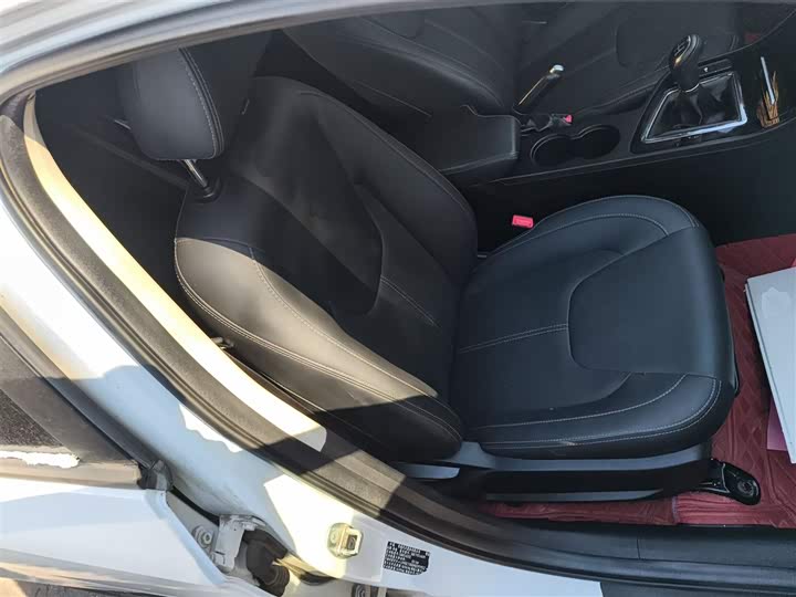 Фото 25 - Chery Arrizo 5