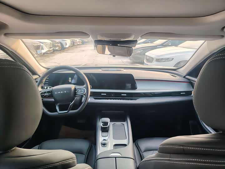 Фото 7 - Chery Arrizo 8