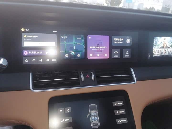 Фото 13 - LiXiang One