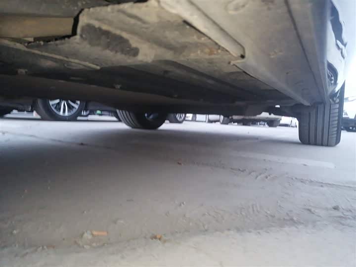 Фото 22 - LiXiang One