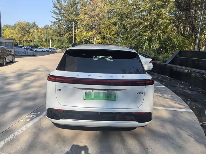 Фото 4 - XPeng G9