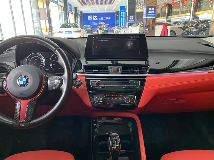 Фото 10 - BMW X2