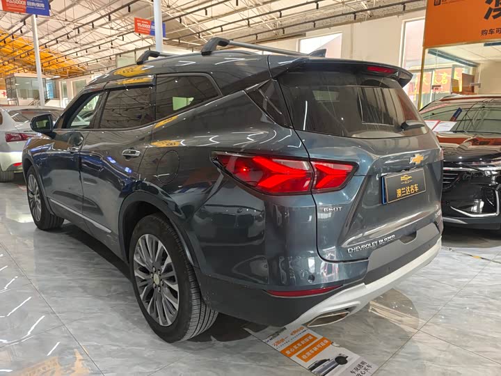 Фото 5 - Chevrolet Blazer