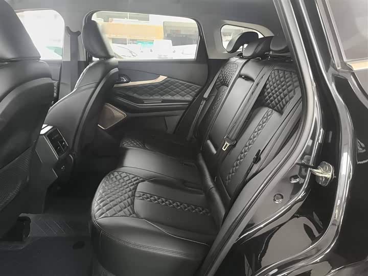 Фото 14 - Exeed TXL