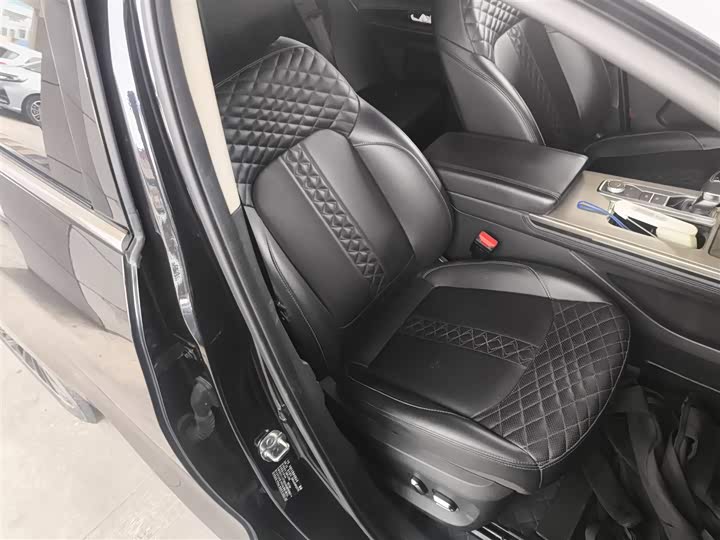 Фото 17 - Exeed TXL