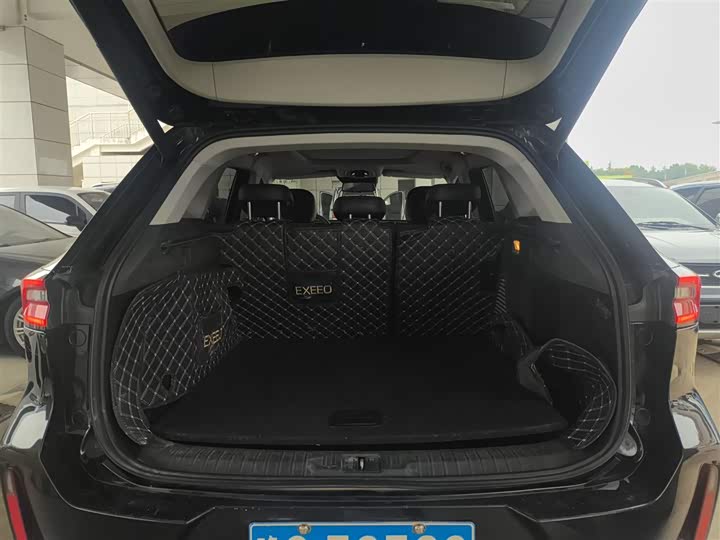 Фото 9 - Exeed TXL