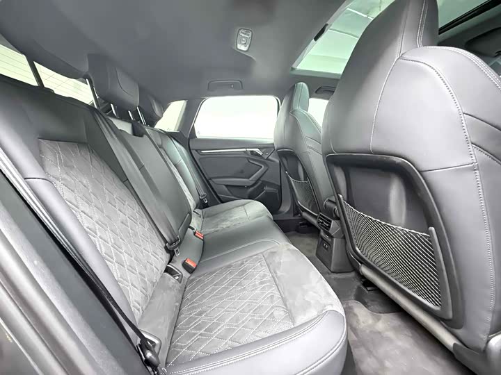 Фото 15 - Audi A3