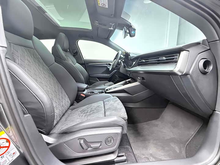 Фото 16 - Audi A3