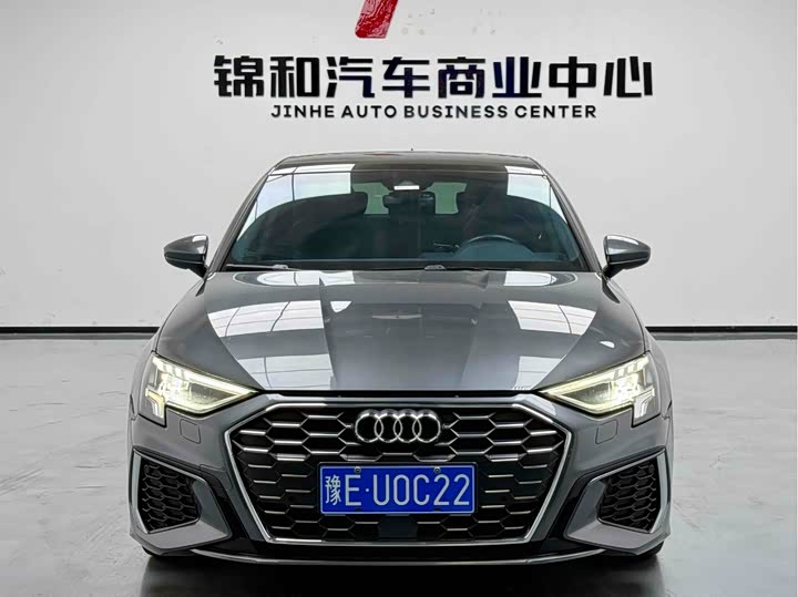 Фото 2 - Audi A3