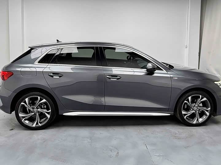 Фото 4 - Audi A3