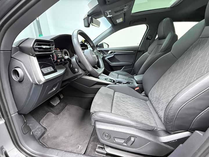 Фото 9 - Audi A3