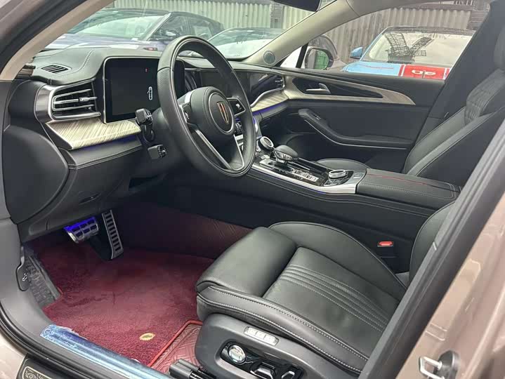 Фото 5 - Hongqi H9