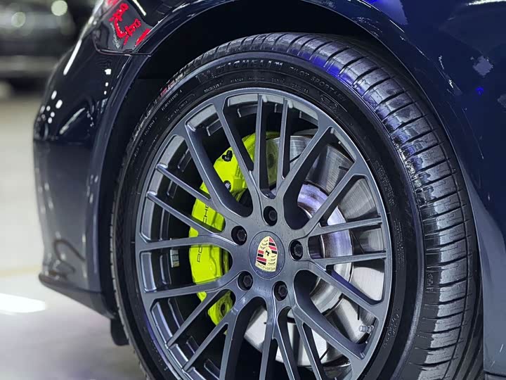 Фото 14 - Porsche Panamera Hybrid