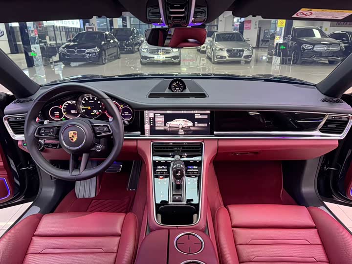 Фото 5 - Porsche Panamera Hybrid