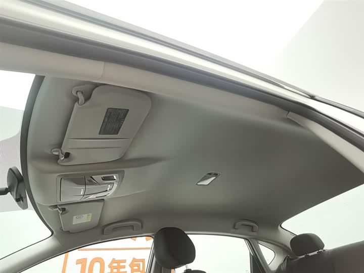 Фото 14 - Nissan Sylphy