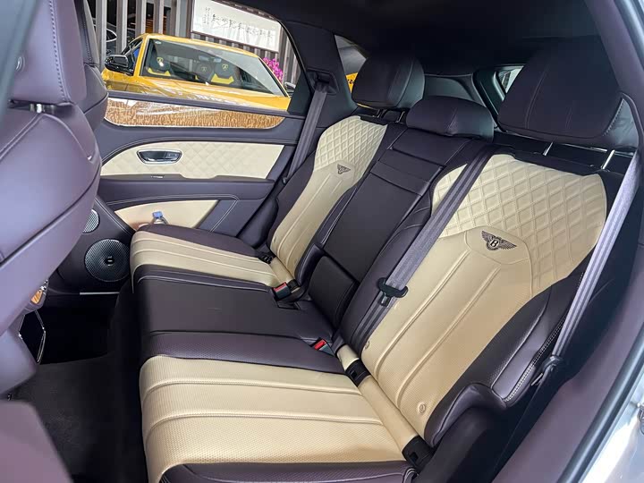 Фото 4 - Bentley Bentayga