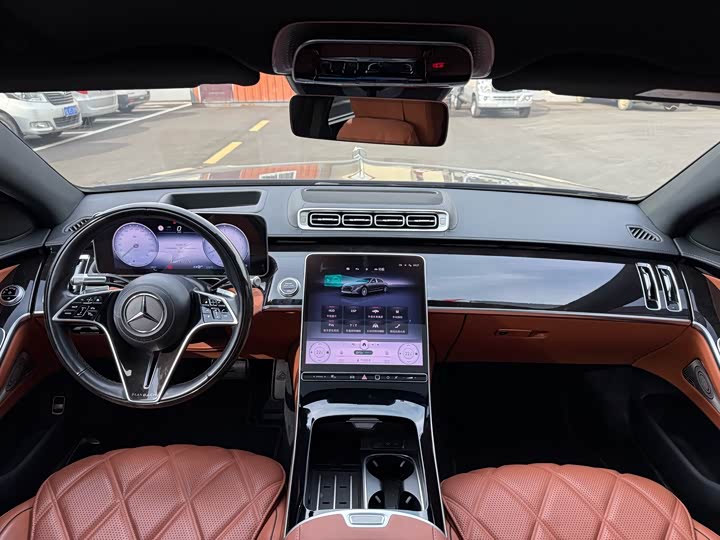 Фото 8 - Mercedes-Benz Maybach S-Class