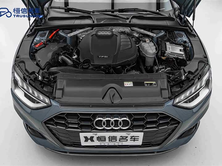 Фото 21 - Audi A4L