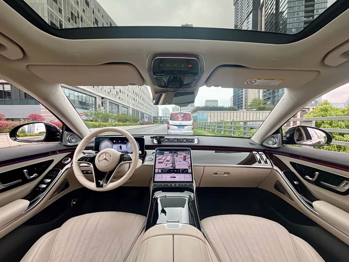 Фото 11 - Mercedes-Benz S-Class