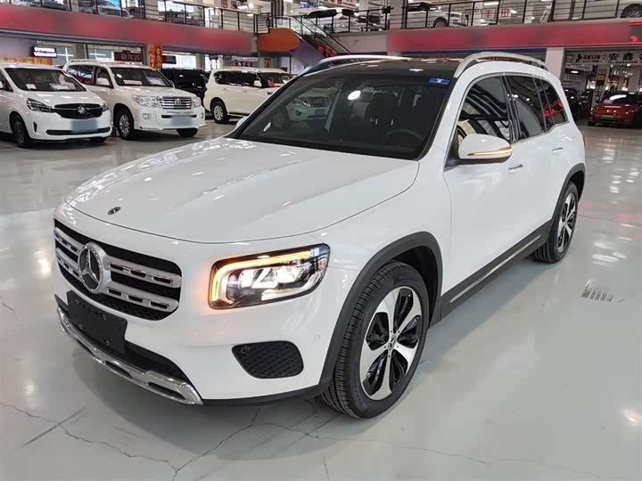 Фото 2 - Mercedes-Benz GLB-Class